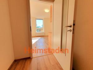 Pronájem bytu 2+kk, Ostrava - Poruba, Porubská, 41 m2