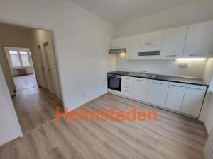 Pronájem bytu 2+1, Karviná - Nové Město, tř. Osvobození, 56 m2