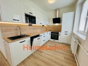 Pronájem bytu 2+kk, Ostrava - Moravská Ostrava, Na Jízdárně, 48 m2