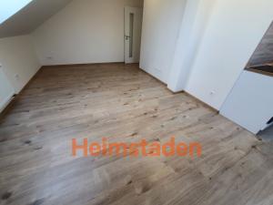 Pronájem bytu 2+kk, Ostrava - Poruba, náměstí Boženy Němcové, 46 m2