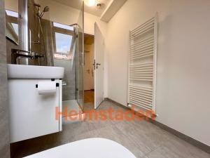 Pronájem bytu 2+kk, Ostrava - Poruba, náměstí Boženy Němcové, 58 m2
