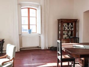 Pronájem vícegeneračního domu, Vraný, 258 m2