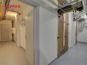 Prodej bytu 3+1, Praha - Stodůlky, Bellušova, 71 m2