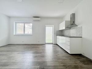 Pronájem bytu 1+kk, Kladno - Kročehlavy, Nad Vápenkami, 38 m2