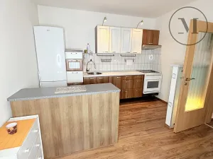 Pronájem bytu 2+kk, České Budějovice, Dlouhá, 40 m2