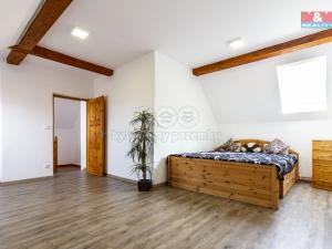 Pronájem rodinného domu, Ždírec, 147 m2