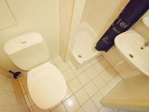 Pronájem bytu 1+kk, Praha - Veleslavín, Šumberova, 26 m2