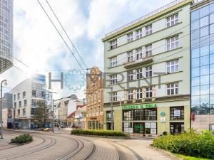 Prodej bytu 3+1, Liberec - Liberec III-Jeřáb, nám. Soukenné, 106 m2