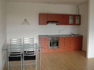 Pronájem bytu 2+kk, Pardubice - Polabiny, Labský Palouk, 62 m2
