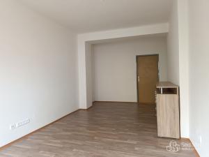 Prodej bytu 2+1, Sokolov, Heyrovského, 52 m2