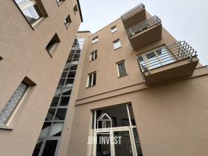Pronájem bytu 1+kk, Poděbrady - Poděbrady II, nám. T.G.Masaryka, 34 m2