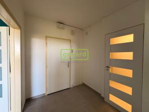 Prodej bytu 3+1, Praha, Mazovská, 75 m2