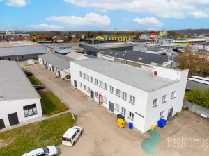 Pronájem kanceláře, České Budějovice, Školní, 351 m2