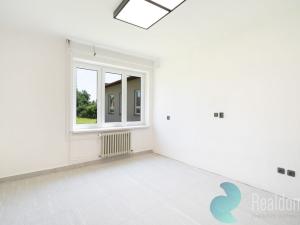 Pronájem kanceláře, České Budějovice, Školní, 1260 m2