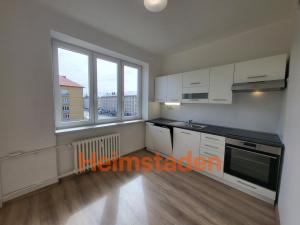 Pronájem bytu 2+1, Karviná - Nové Město, tř. Osvobození, 66 m2