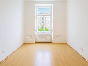 Pronájem bytu 3+kk, Praha - Bubeneč, Rooseveltova, 81 m2