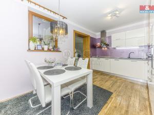 Prodej bytu 5+1, Praha - Horní Počernice, Dobrošovská, 149 m2