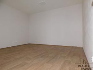 Pronájem bytu 2+kk, Hodonín, Národní třída, 47 m2