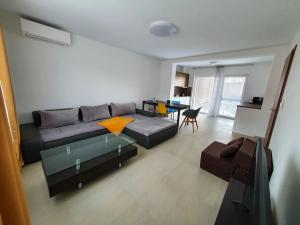Prodej rodinného domu, Pasohlávky, 320 m2