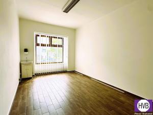 Pronájem bytu 1+kk, Blatná, tř. T. G. Masaryka, 18 m2