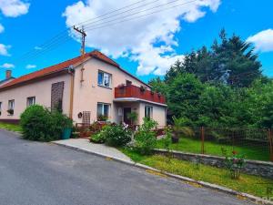 Prodej rodinného domu, Rozstání, 168 m2