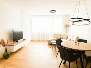 Pronájem bytu 2+kk, Ostrava, U Hájenky, 61 m2