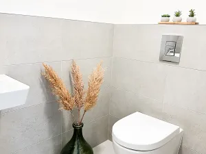 Pronájem bytu 2+kk, Ostrava, U Hájenky, 61 m2