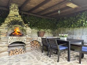 Prodej chalupy, Samopše - Talmberk, 146 m2
