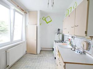 Prodej bytu 3+1, Domažlice, Kosmonautů, 60 m2