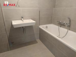 Pronájem bytu 3+kk, Praha - Modřany, Vorařská, 92 m2