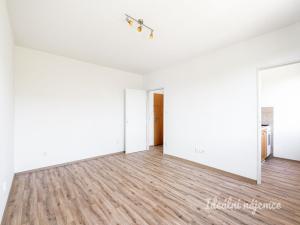 Pronájem bytu 1+kk, Praha - Střížkov, Varnsdorfská, 26 m2