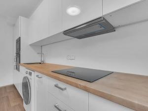 Prodej bytu 1+kk, Hronov, Husova, 38 m2
