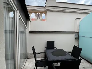 Pronájem bytu 3+kk, Praha - Vinohrady, Italská, 104 m2