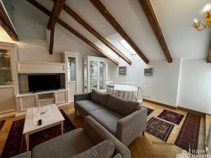 Pronájem bytu 3+kk, Praha - Vinohrady, Italská, 104 m2