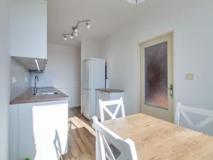 Pronájem bytu 3+1, Praha - Černý Most, Doležalova, 75 m2