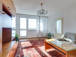 Pronájem bytu 3+1, Praha - Černý Most, Doležalova, 75 m2