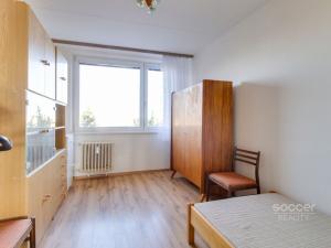 Pronájem bytu 3+1, Praha - Černý Most, Doležalova, 75 m2