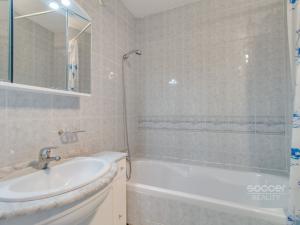 Pronájem bytu 3+1, Praha - Černý Most, Doležalova, 75 m2
