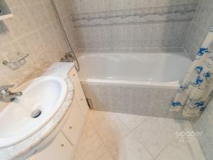 Pronájem bytu 3+1, Praha - Černý Most, Doležalova, 75 m2