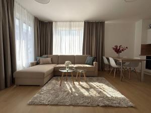 Pronájem bytu 3+kk, Praha - Vysočany, Hindlova, 63 m2