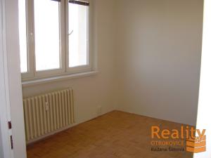 Pronájem bytu 2+1, Otrokovice - Kvítkovice, Hlavní, 62 m2