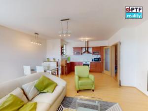 Pronájem bytu 3+kk, Jesenice, Nákupní, 88 m2