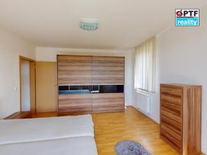 Pronájem bytu 3+kk, Jesenice, Nákupní, 88 m2