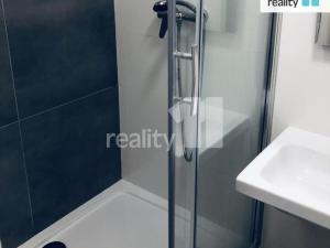 Pronájem bytu 2+kk, Praha - Dejvice, Vostrovská, 42 m2