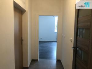 Pronájem bytu 2+kk, Praha - Dejvice, Vostrovská, 42 m2