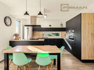 Prodej rodinného domu, Úvaly, Lipanská, 178 m2