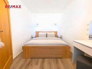 Prodej bytu 2+kk, Kosmonosy, Pionýrů, 105 m2