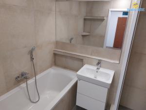 Pronájem bytu 3+1, Praha - Krč, Jánošíkova, 54 m2