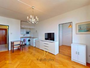 Prodej bytu 2+kk, Olomouc - Holice, Náves Svobody, 37 m2