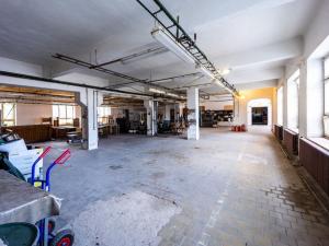 Prodej výrobních prostor, Prosiměřice, 907 m2